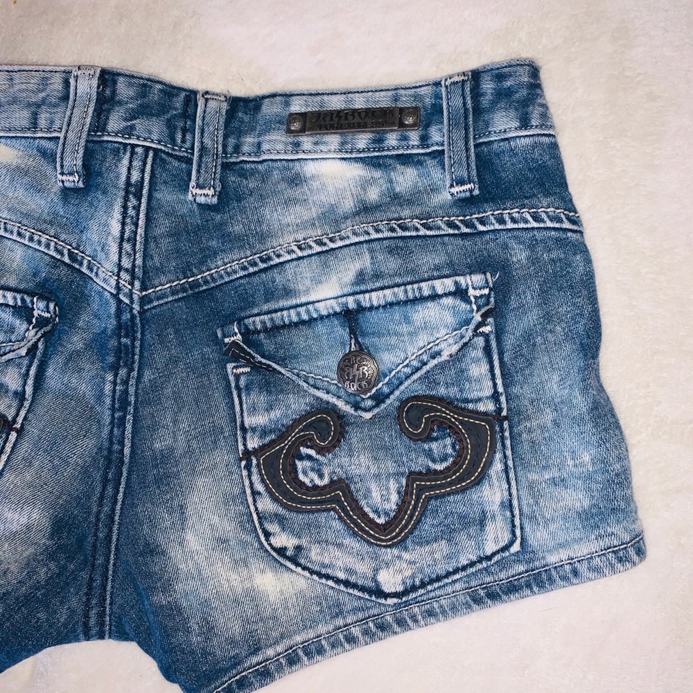 π SEXY FANCY REROCK BOOTY SHORTS ACID WASH β 2 - Picture 9 of 12